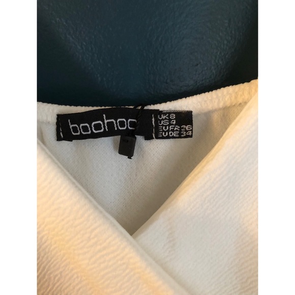 NWT size 4 Ivory wrap Romper/ Playsuit - Picture 4 of 5